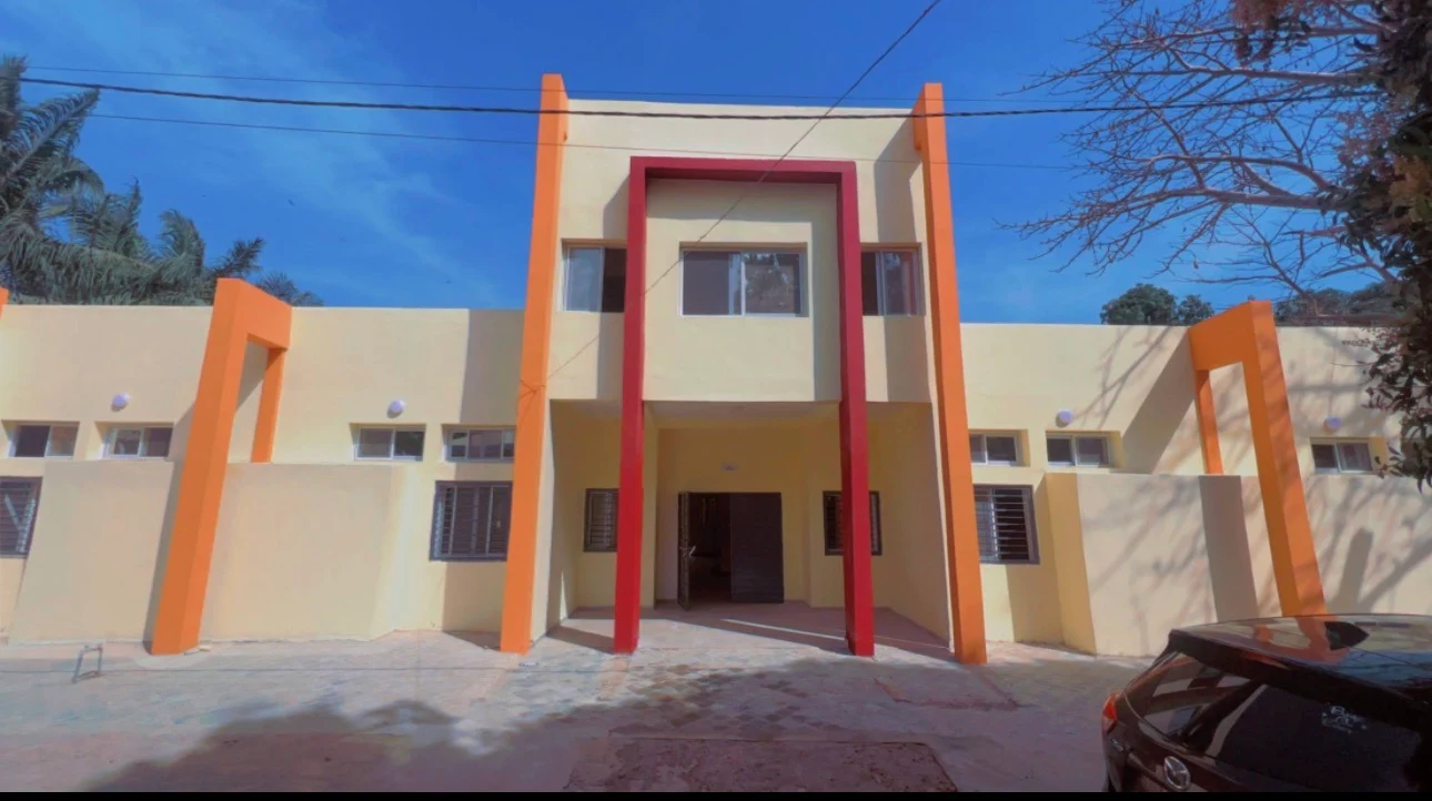 Bâtiment scolaire livré